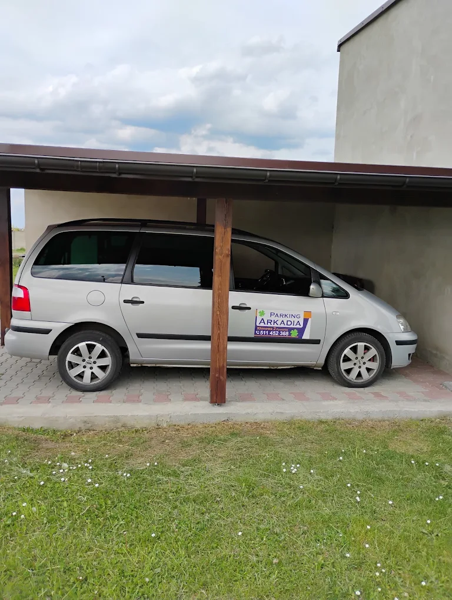 Parking Arkadia — lotnisko Pyrzowice